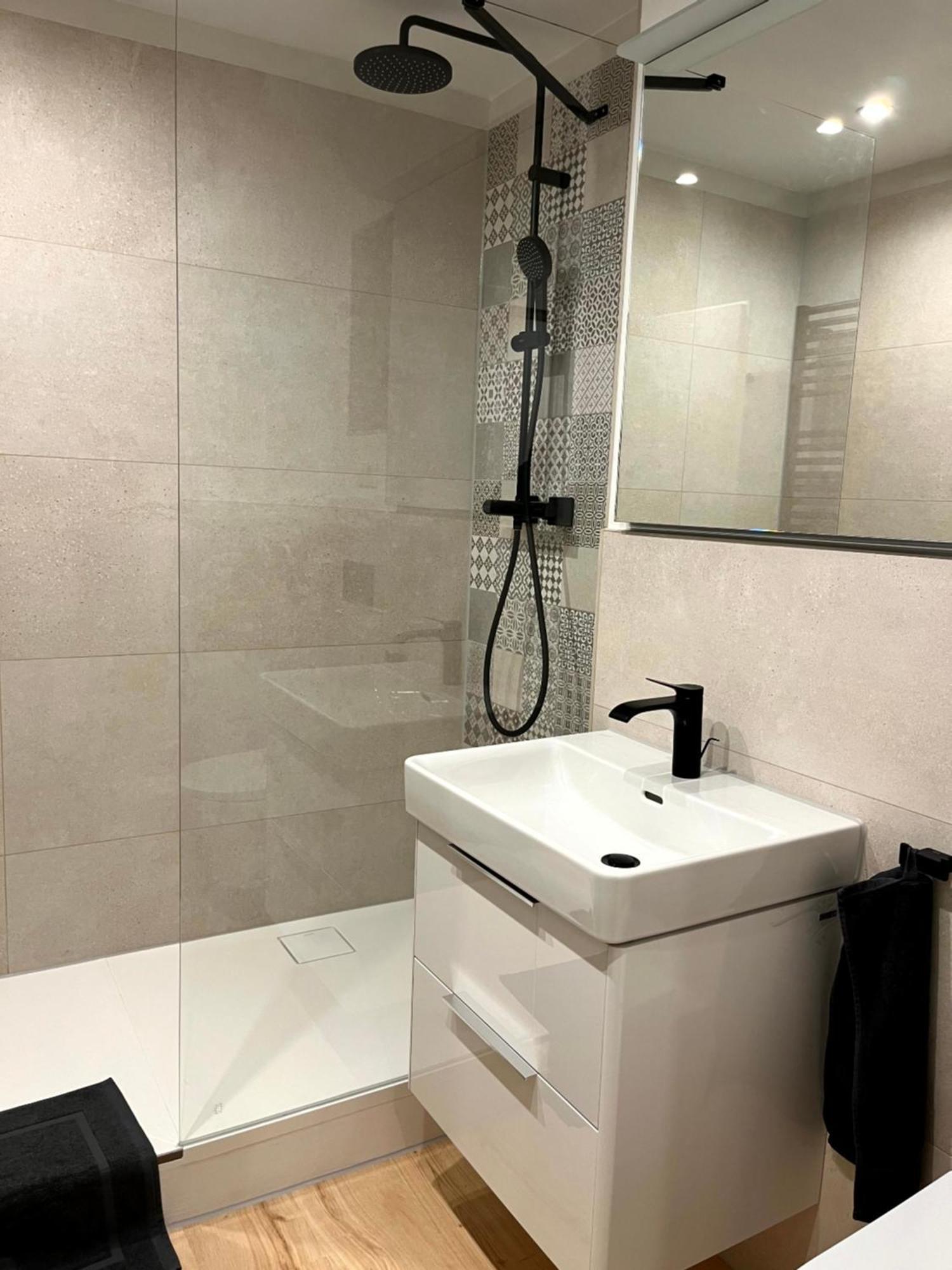 Patama Karli Suite - Zentrales City-Feeling Nahe Suedvorstadt, Uniklinik Leipzig Eksteriør bilde